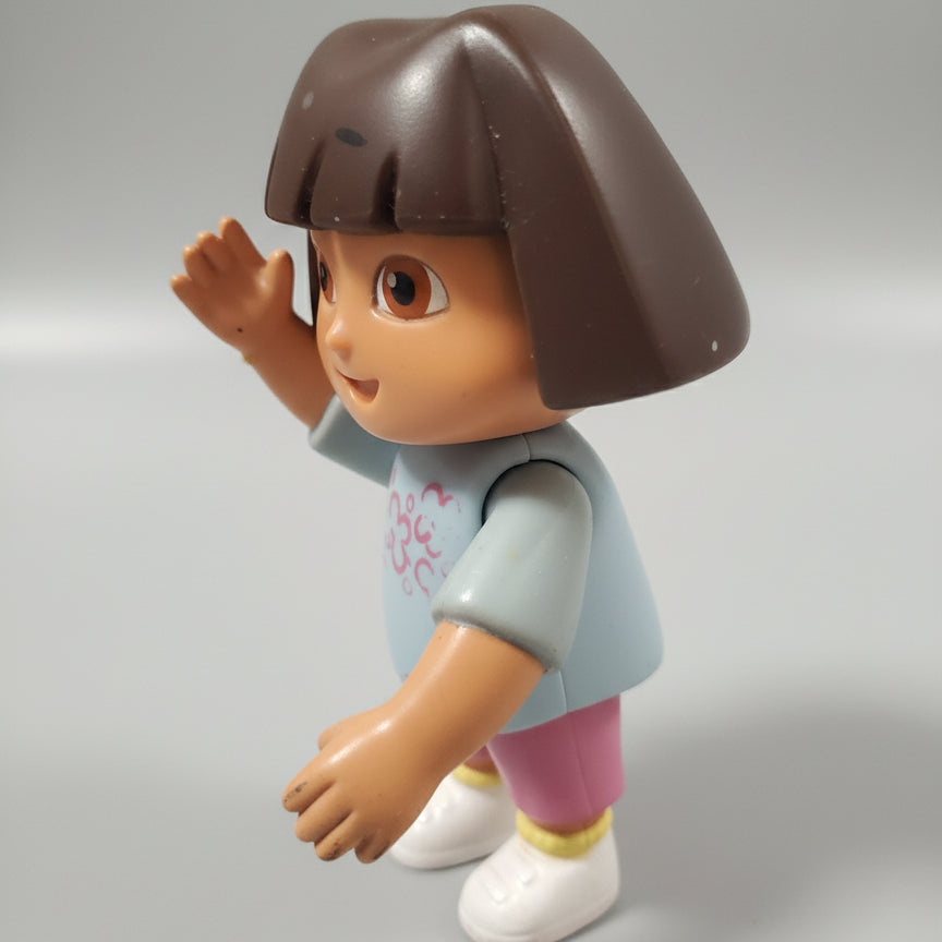 Figurine Dora